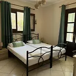 Familyhouse Apartment